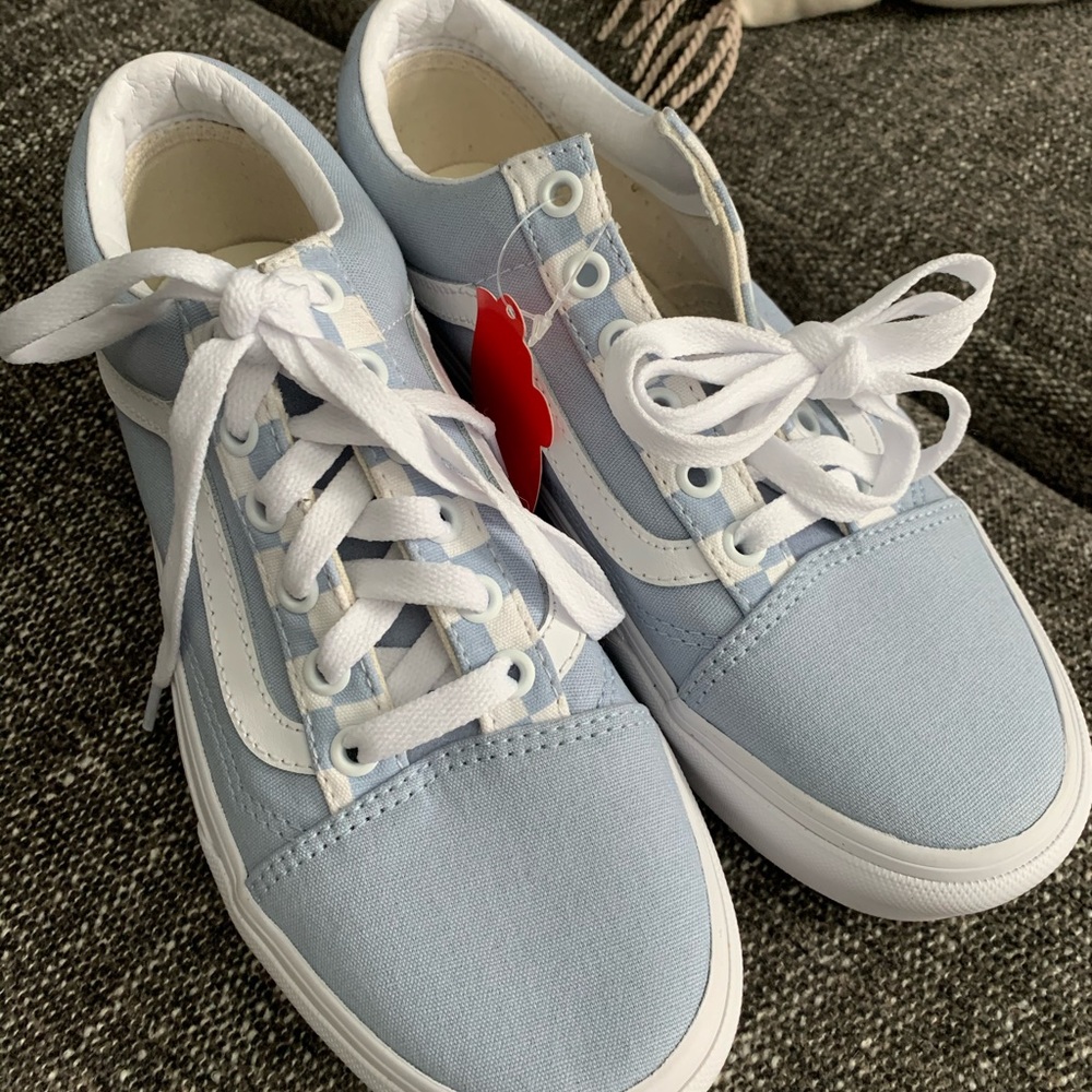 BRAND NEW Sky Blue Old Sokol Platform Vans
